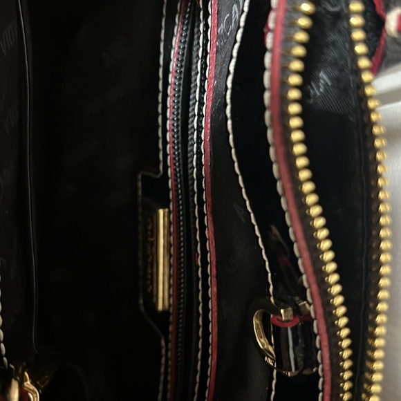 Acadia Italy Stamped Patent Leather bag with red and snake skin accents - Picture 5 of 6